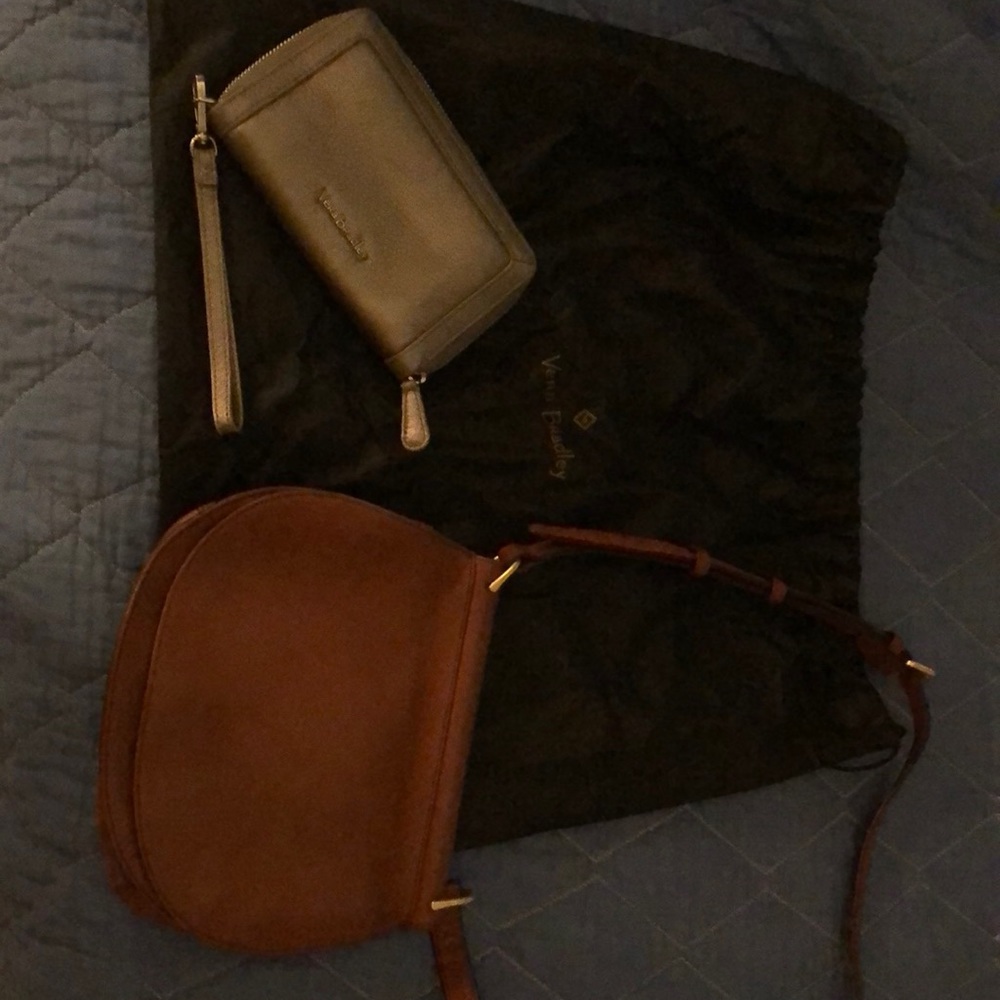 Saddle bag and zip wallet.